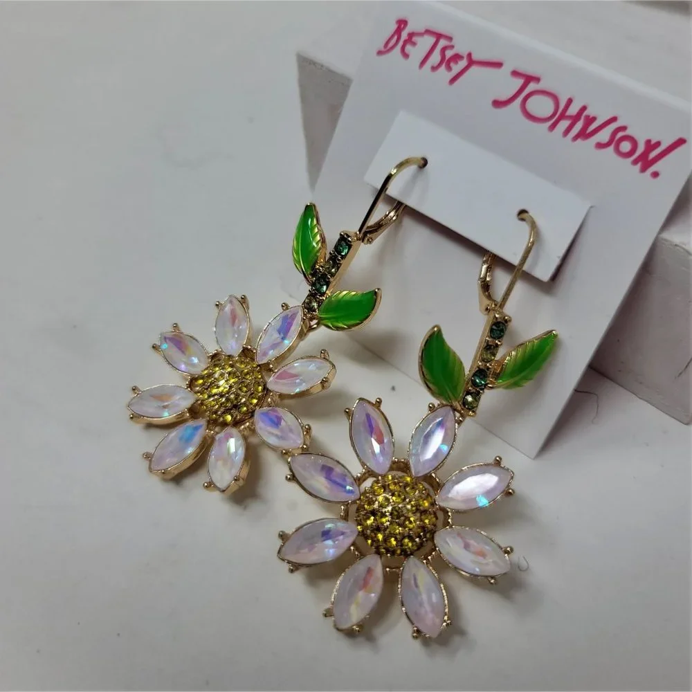 Betsey Johnson Rhinestone Flower Earrings Pierced Levier Backs - Picture 8 of 8